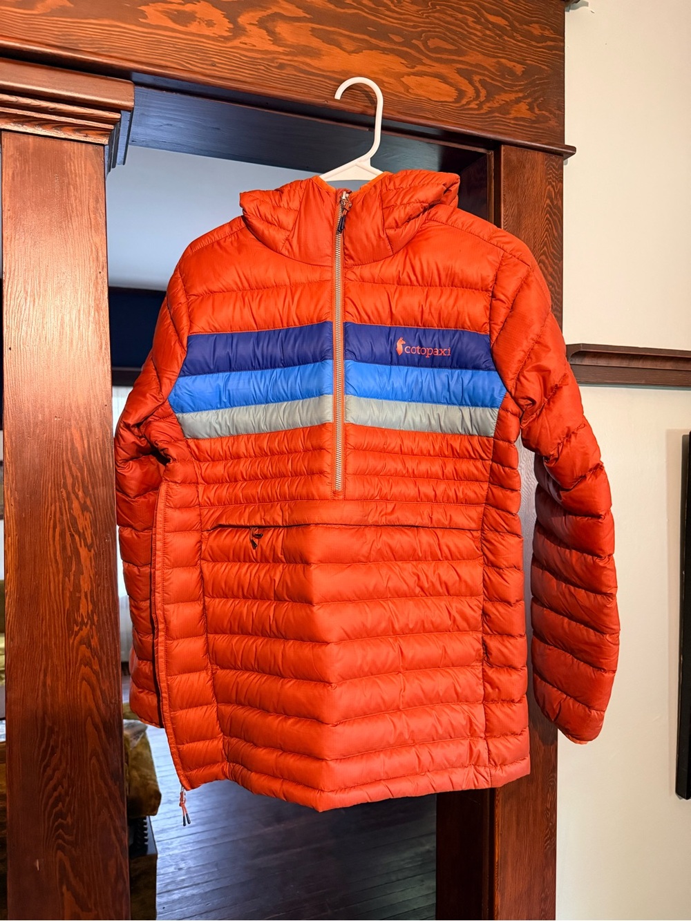 Cotopaxi Women’s Orange Pullover Puffer Jacket with Blue Stripe